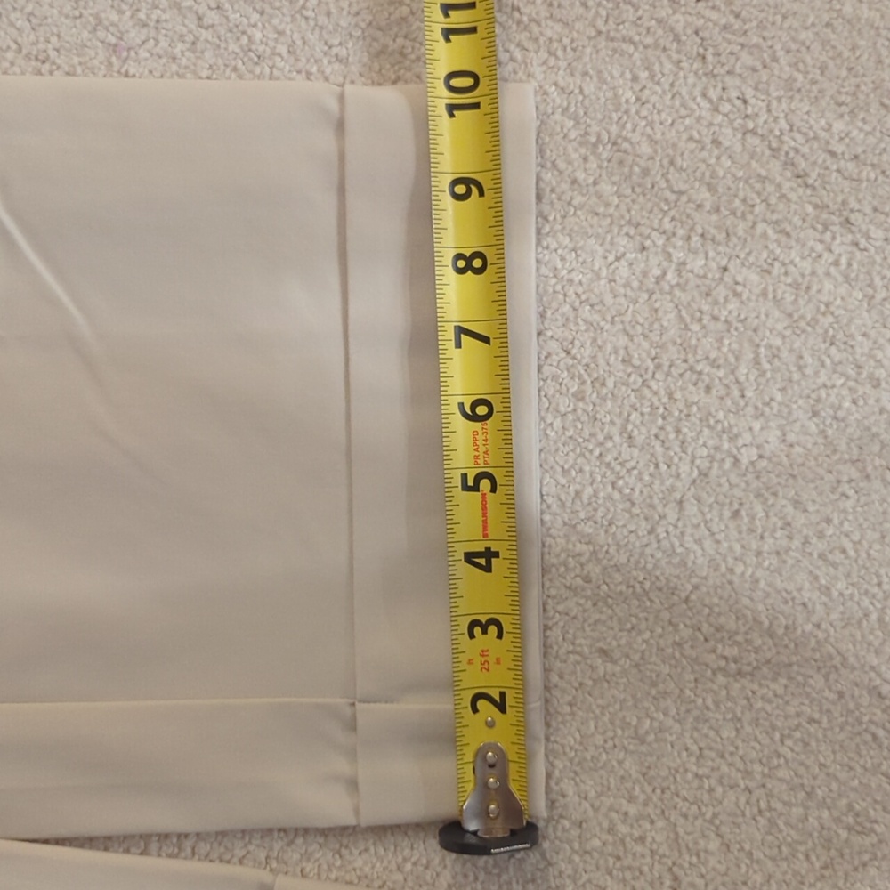 NWOT. Wide leg cropped pants - Picture 10 of 11
